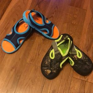 Toddler water shoes/sandals